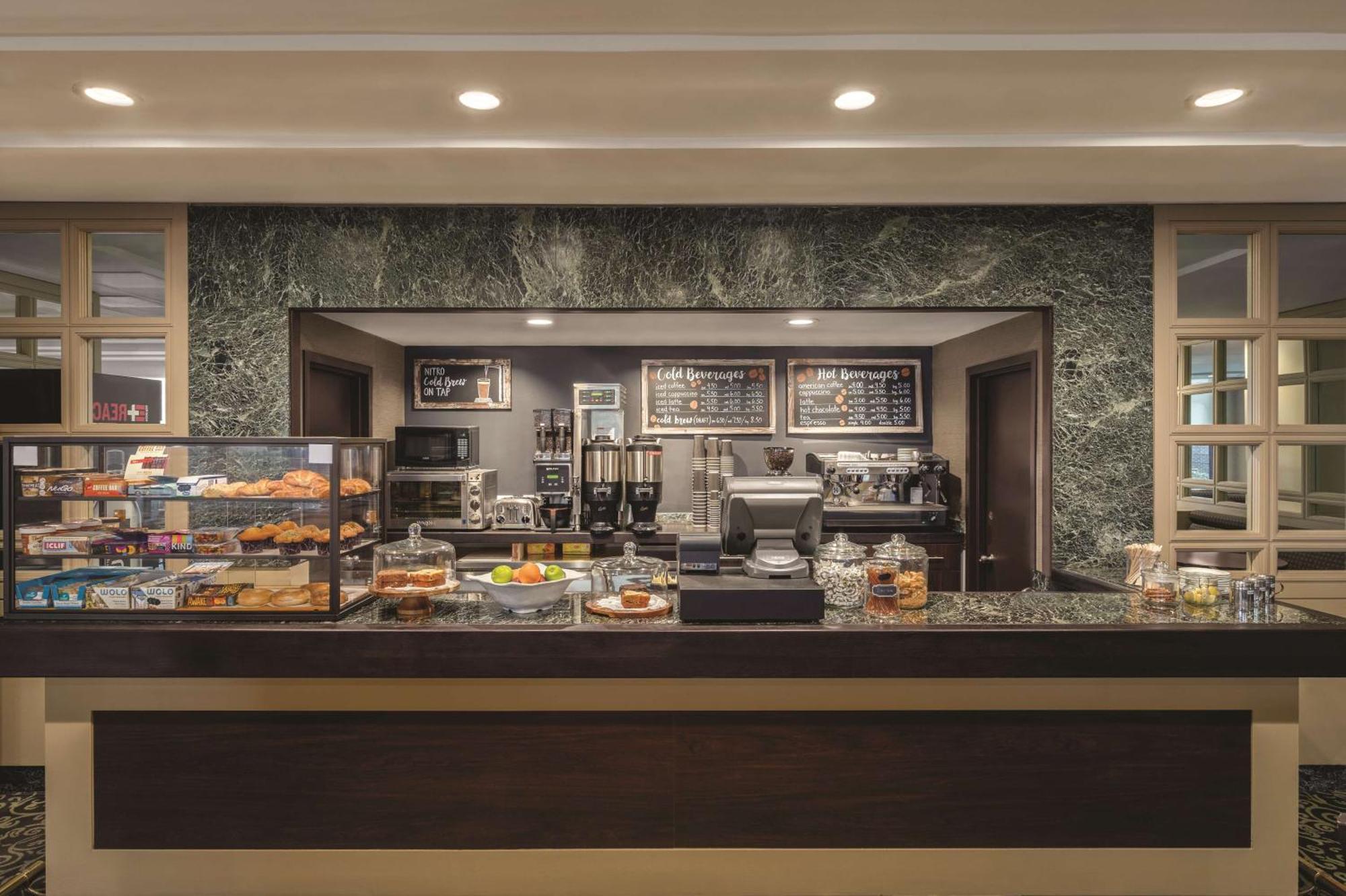 Hotel Doubletree By Hilton New York-laguardia Nueva York